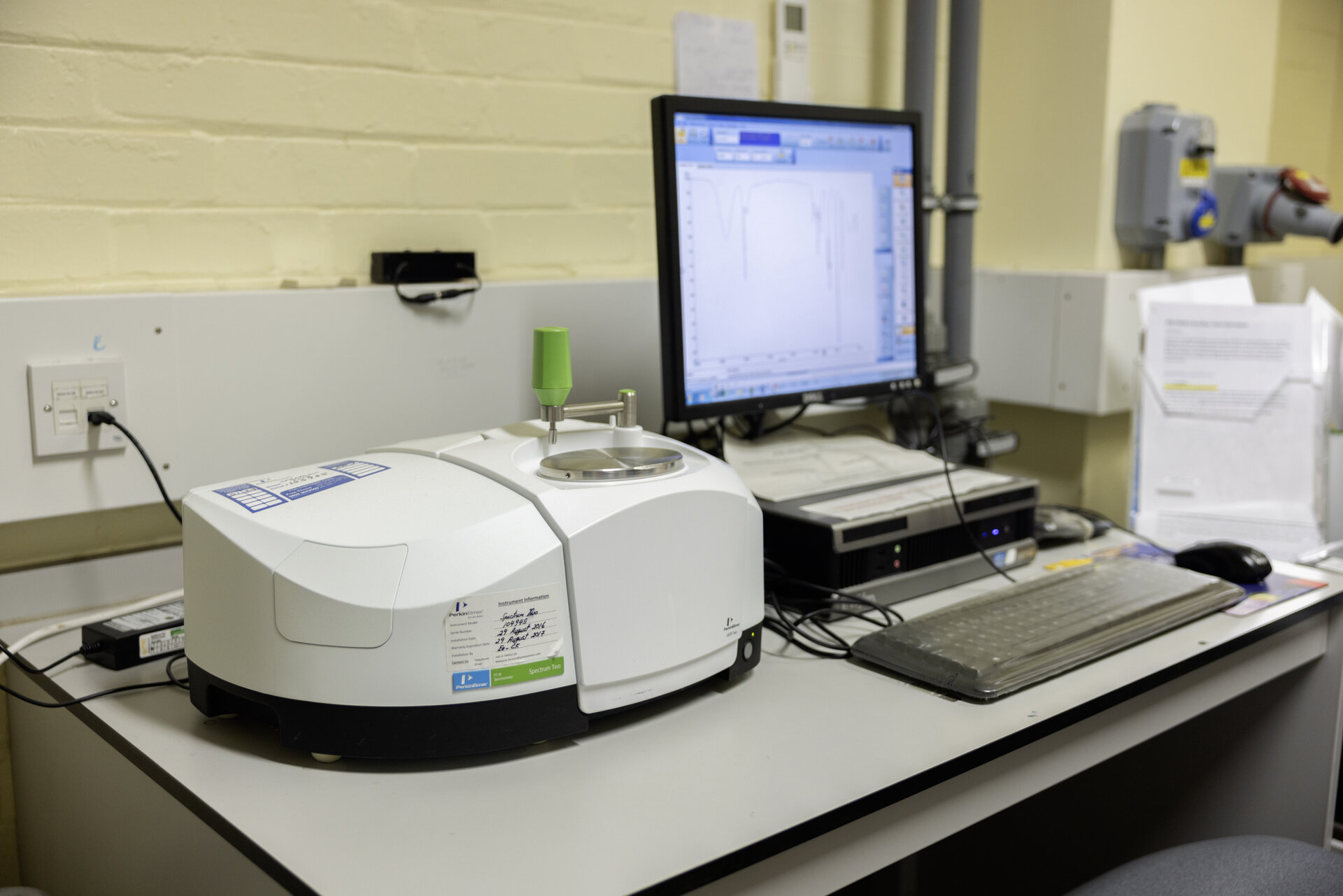 Perkin-Elmer Spectrum 3 FTIR