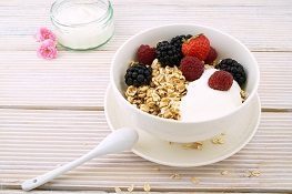 Yoghurt linked to healthier diets for children