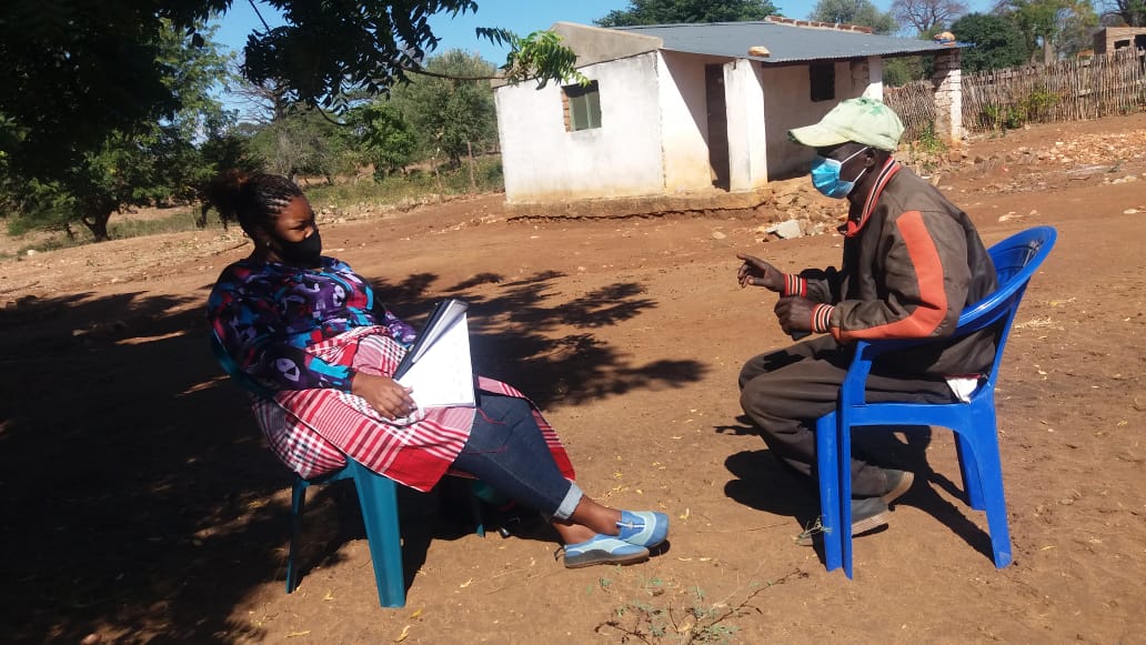 A farmer being interviewed as part of the evaluation of PICSA in Mozambique