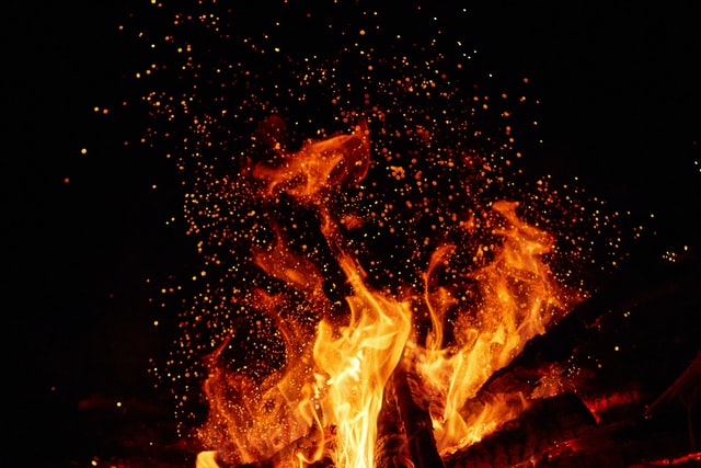 flames coming off of a bonfire